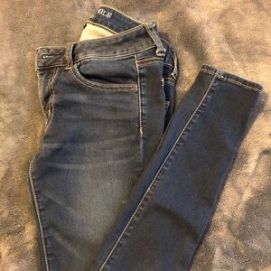 American Eagle Skinny Jeans
